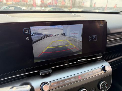 Used 2024 Hyundai Kona SE image 30