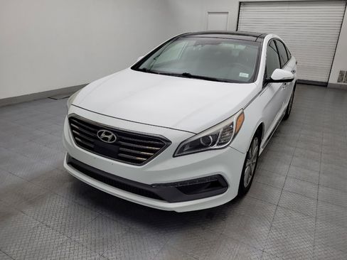 Used 2016 Hyundai Sonata Limited w/ Option Group 05 FWD image 15