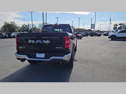 Used 2025 RAM 1500 Laramie image 34