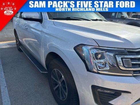 Used 2018 Ford Expedition Max XLT w/ Equipment Group 202A image 4