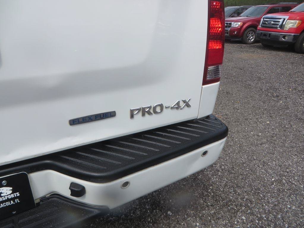 Used 2015 Nissan Titan PRO-4X w/ Pro-4x Luxury Package AWD/4WD image 9