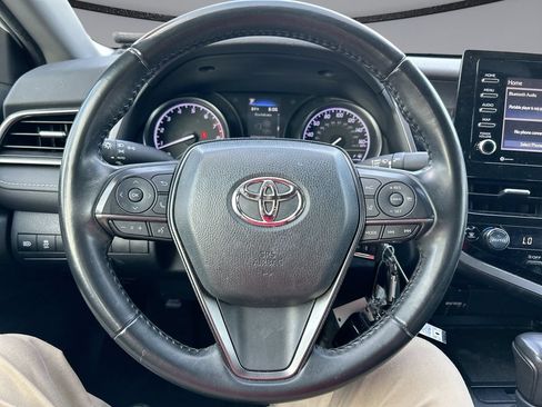 Used 2023 Toyota Camry SE FWD image 15