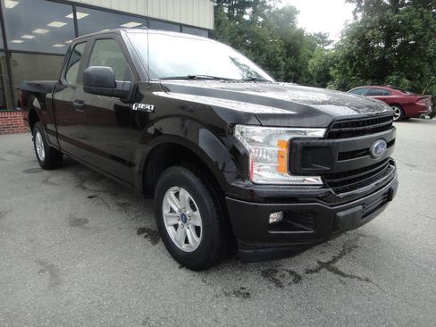 Used 2019 Ford F150 XL w/ Equipment Group 101A Mid RWD image 3