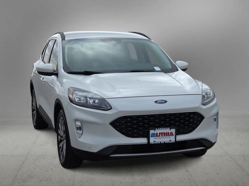 Used 2021 Ford Escape Titanium AWD/4WD image 3