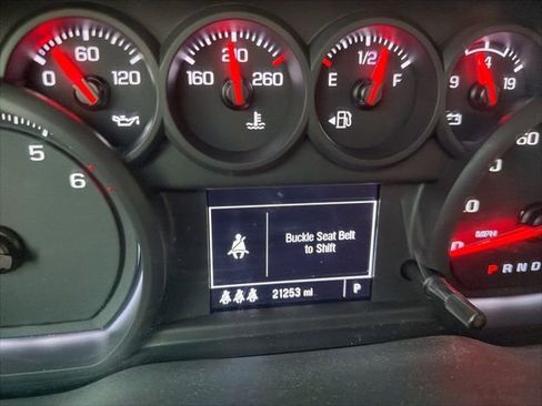 Used 2024 Chevrolet Silverado 1500 Custom Trail Boss w/ LPO, Dark Essentials Package image 9