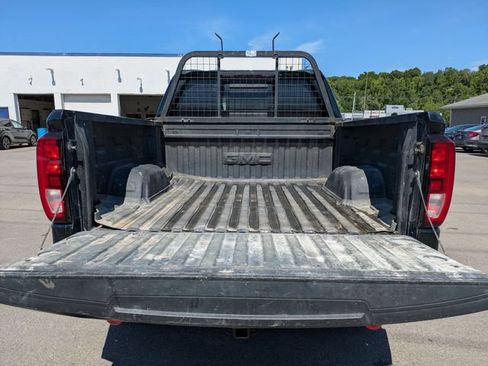 Used 2019 GMC Sierra 1500 SLE w/ SLE Value Package AWD/4WD image 22
