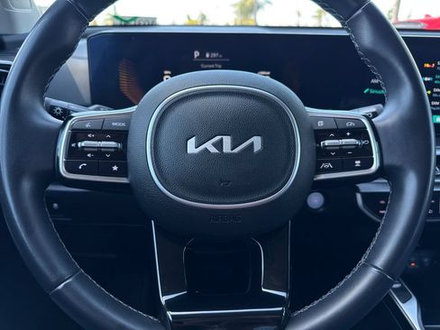 Used 2024 Kia Sorento S AWD/4WD image 24