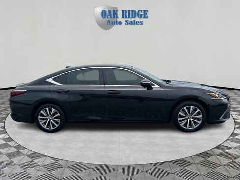 Used 2019 Lexus ES 350 w/ Premium Package FWD image 4