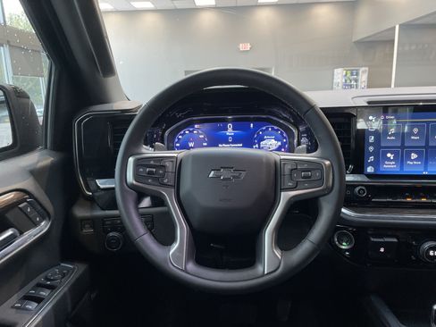 Used 2024 Chevrolet Silverado 1500 RST w/ Convenience Package II AWD/4WD image 19