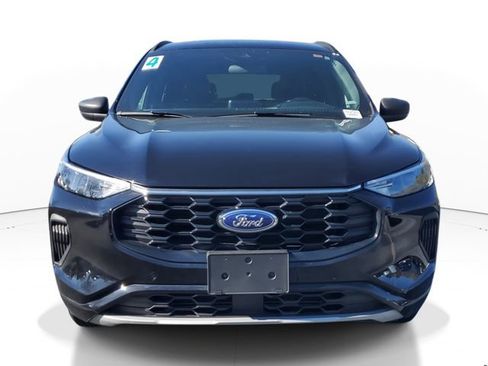Used 2024 Ford Escape ST-Line AWD/4WD image 2