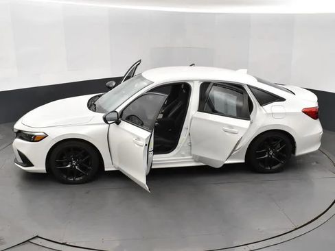 Used 2022 Honda Civic Sport image 7