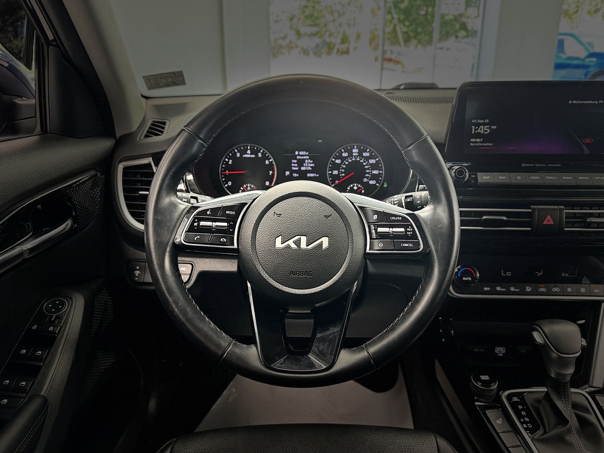 Used 2023 Kia Seltos EX AWD/4WD image 18