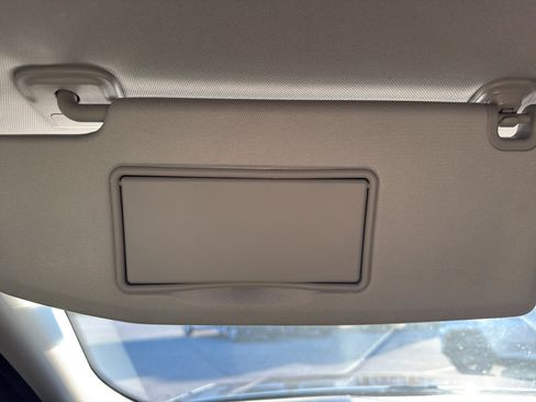 Used 2022 Jeep Grand Cherokee L Limited image 25