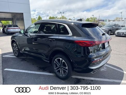 Used 2025 Audi Q5 Premium w/ 19" Wheel Package AWD/4WD image 5