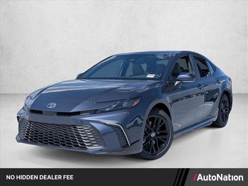 New 2026 Toyota Camry SE FWD image 1
