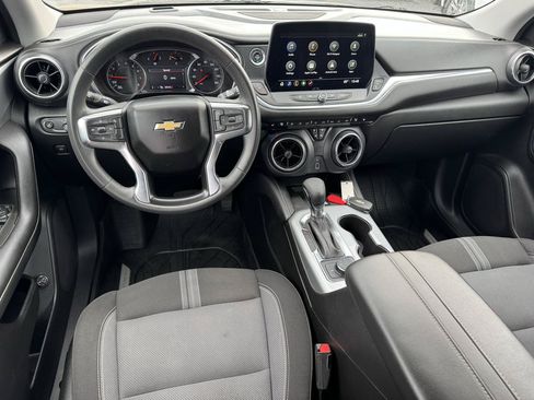 Used 2024 Chevrolet Blazer LT w/ Convenience Package FWD image 10
