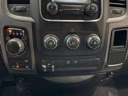 Used 2018 RAM 1500 Express w/ Express Value Package image 32