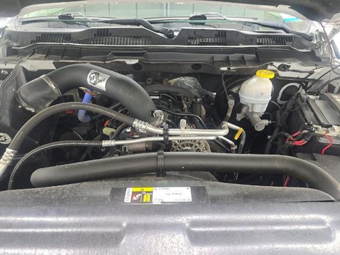 Used 2021 RAM 1500 Express w/ Wheel & Sound Group AWD/4WD image 13