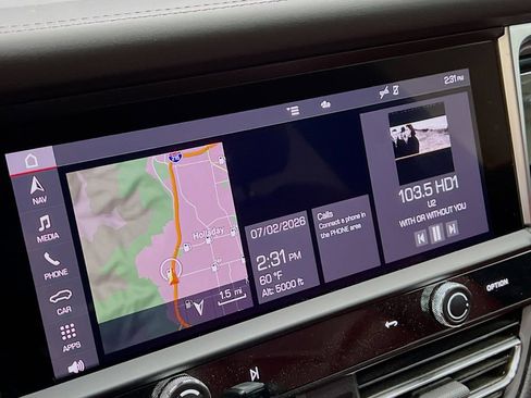 Certified 2023 Porsche Macan AWD/4WD image 15