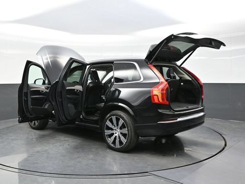 Used 2023 Volvo XC90 B6 Ultimate w/ Protection Package Premier AWD/4WD image 46