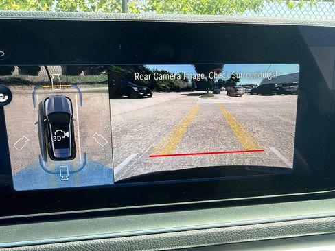 Used 2025 Mercedes-Benz GLE 350 4MATIC image 3
