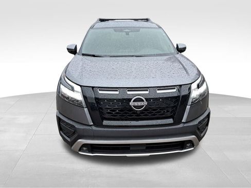 New 2025 Nissan Pathfinder Rock Creek image 9