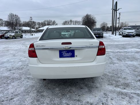 Used 2007 Chevrolet Malibu LS image 6