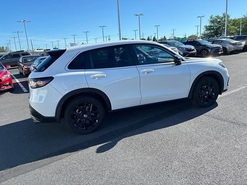 Used 2023 Honda HR-V Sport image 7