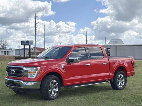 Used 2023 Ford F150 XLT w/ Equipment Group 301A Mid AWD/4WD image 14