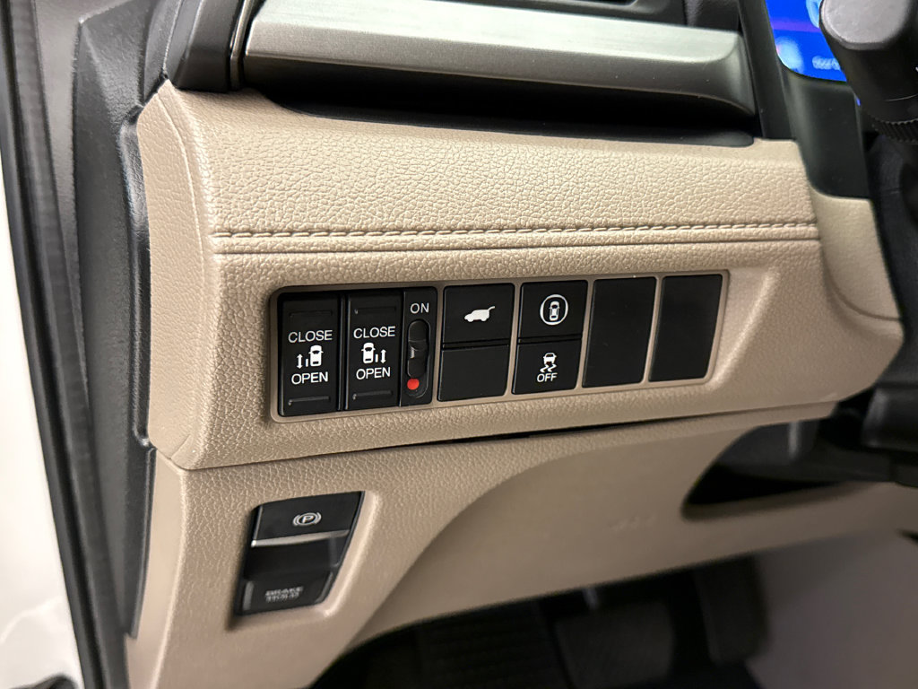 Certified 2024 Honda Odyssey EX-L image 22