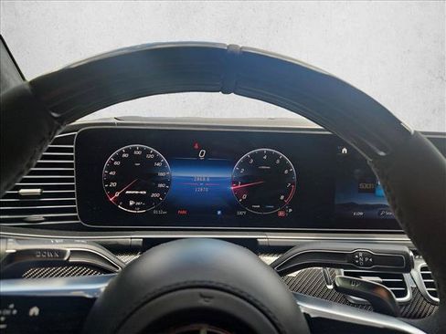 Used 2026 Mercedes-Benz GLE 63 AMG S image 11