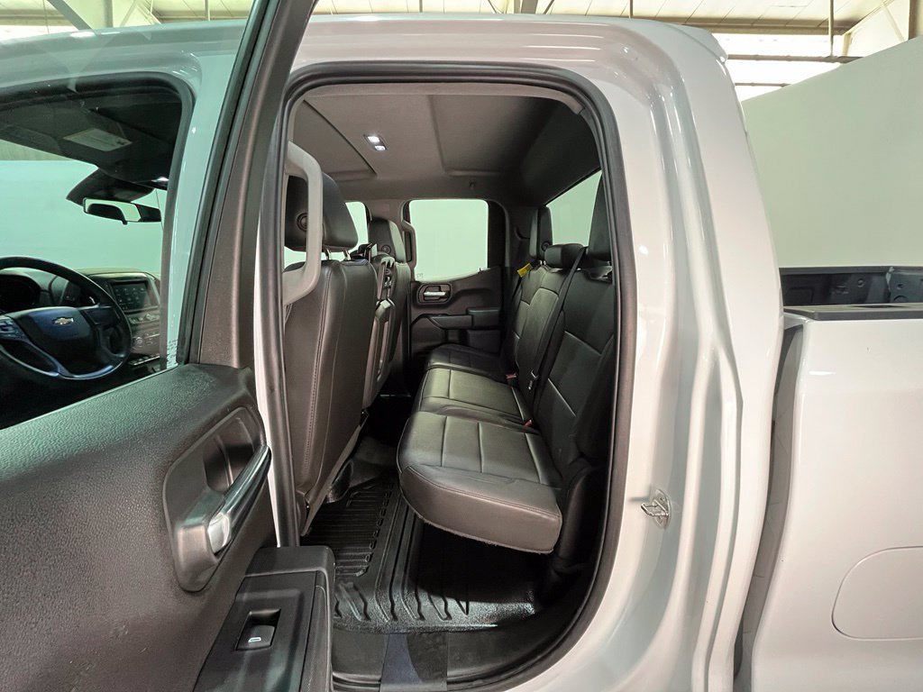 Certified 2022 Chevrolet Silverado 1500 W/T w/ WT Fleet Convenience Package AWD/4WD image 16