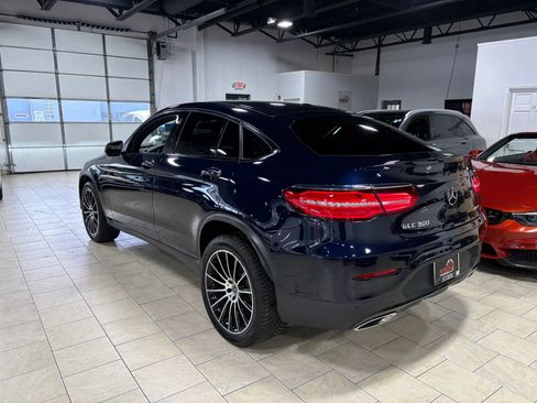 Used 2019 Mercedes-Benz GLC 300 4MATIC Coupe image 11