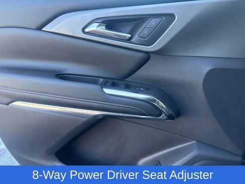 Used 2026 Chevrolet Traverse LT w/ Midnight/Sport Edition image 7