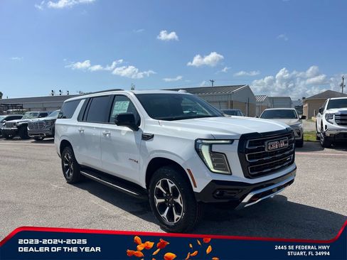 New 2026 GMC Yukon XL AT4 AWD/4WD image 2