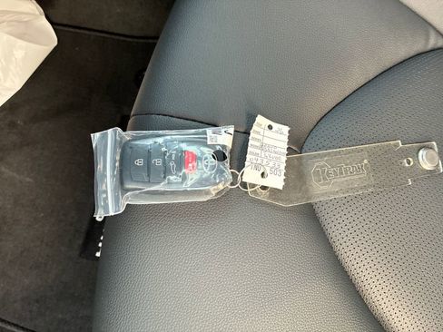 New 2026 Toyota Grand Highlander XLE image 34