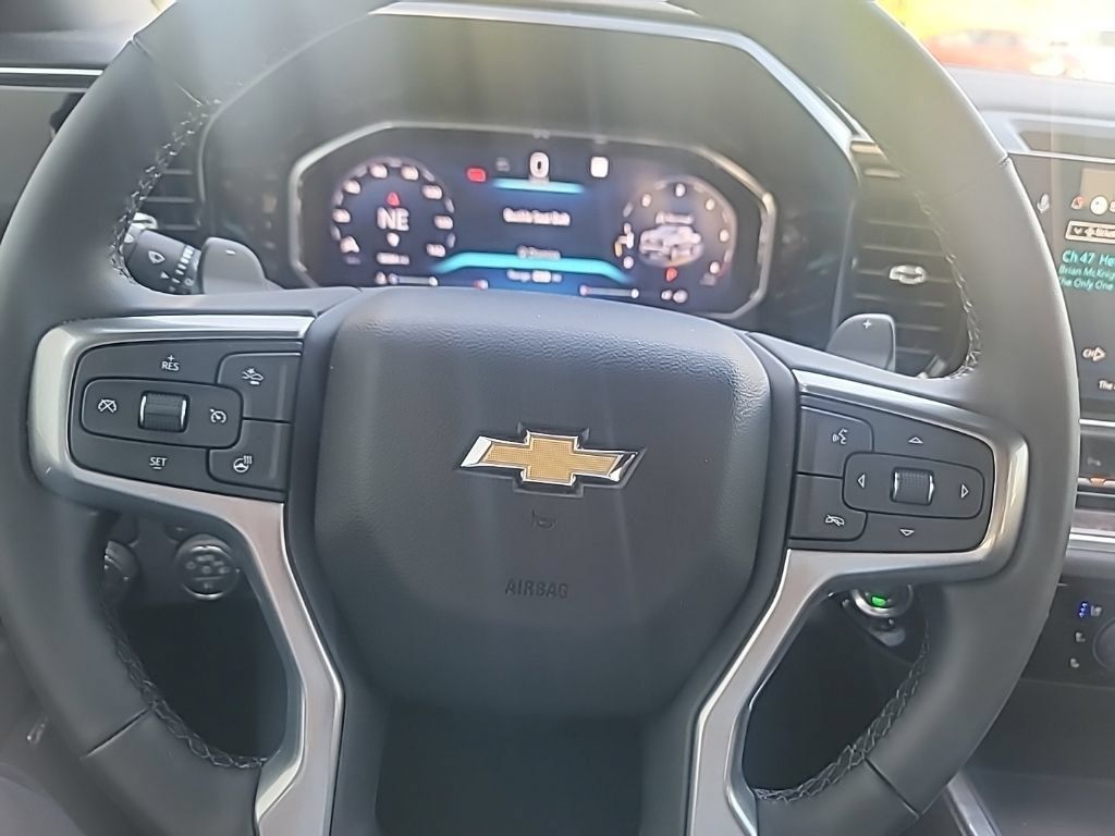 Used 2026 Chevrolet Silverado 1500 LTZ w/ LTZ Premium Package RWD image 24
