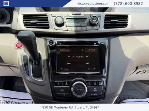 Used 2015 Honda Odyssey Touring Elite image 41