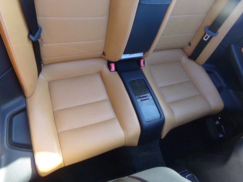 Used 2013 Mercedes-Benz E 350 Cabriolet w/ Premium 2 Pkg image 18