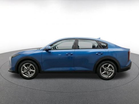 Used 2026 Kia K4 FWD image 4