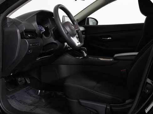 Used 2023 Nissan Sentra SV image 18