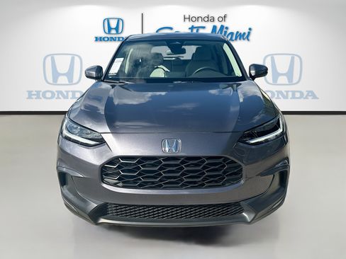 Used 2024 Honda HR-V LX image 2