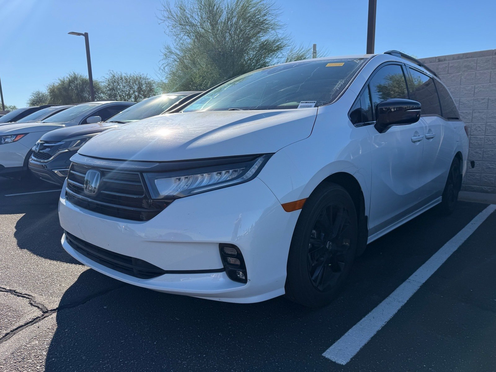 Used 2024 Honda Odyssey Sport image 2