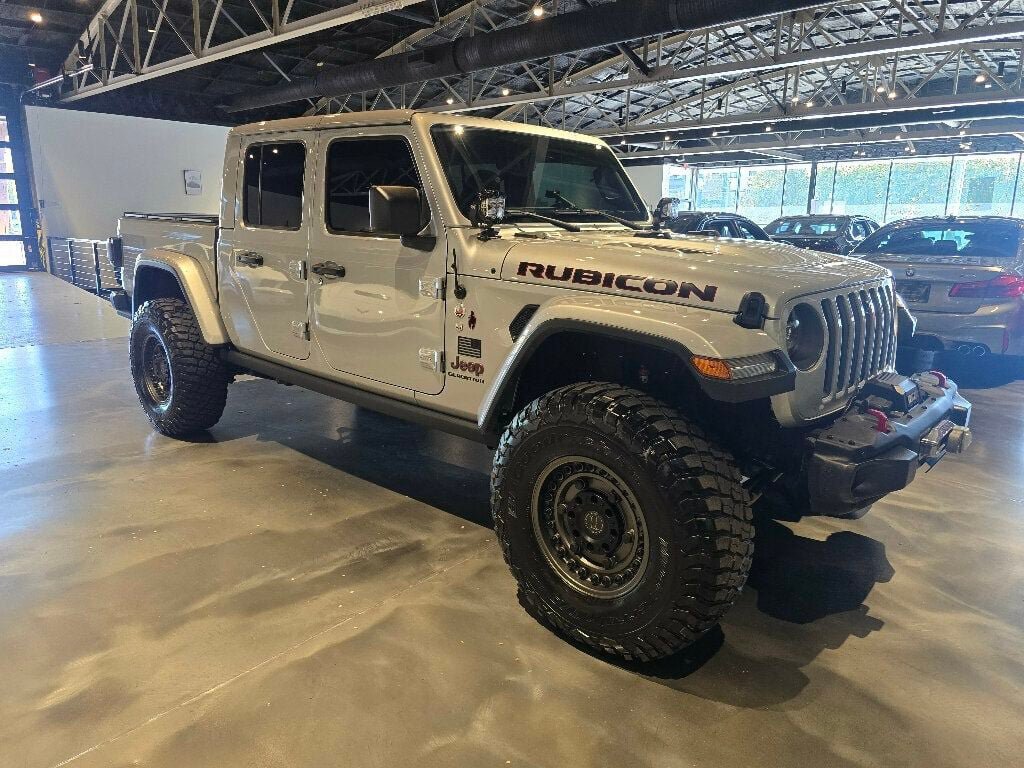 Used 2022 Jeep Gladiator Rubicon w/ LED Lighting Group AWD/4WD image 3