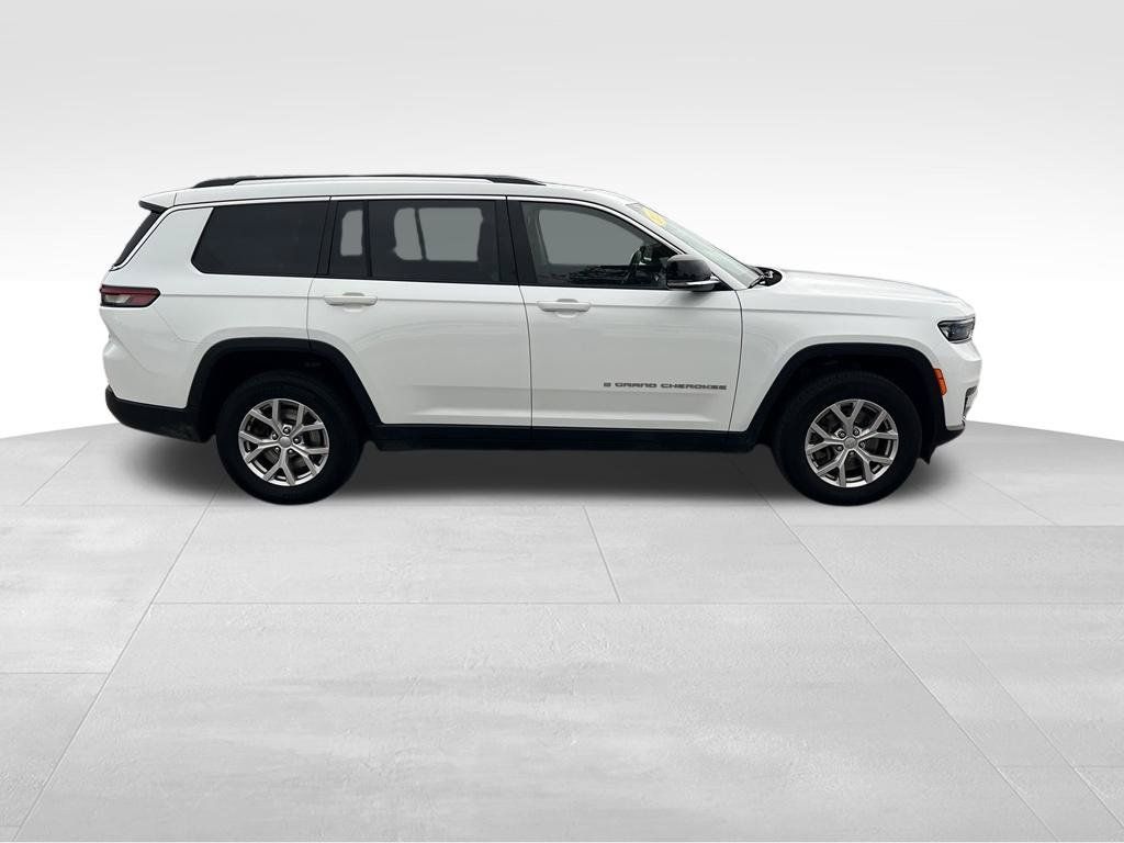 Used 2022 Jeep Grand Cherokee L Limited AWD/4WD image 8