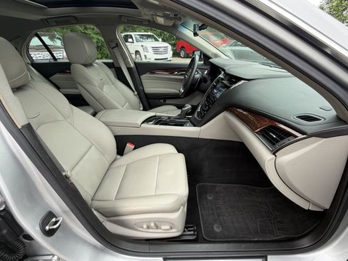 Used 2018 Cadillac CTS AWD Sedan image 32