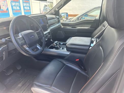 Used 2025 Ford F150 Lariat w/ Equipment Group 502A High AWD/4WD image 10