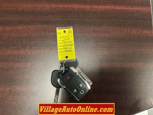 Used 2018 Chevrolet Silverado 1500 LT w/ All Star Edition image 42