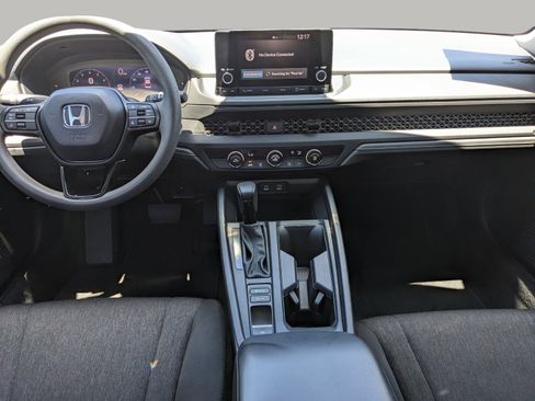 Used 2025 Honda Accord LX image 16