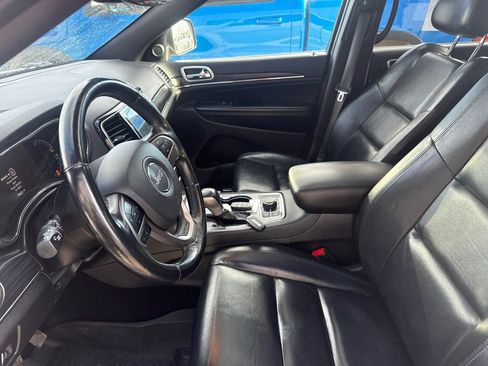 Used 2021 Jeep Grand Cherokee Limited image 20